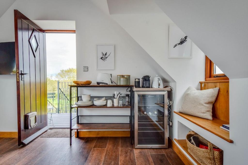 Hankerton The Lookout At Cloatley Meadow 아파트 외부 사진